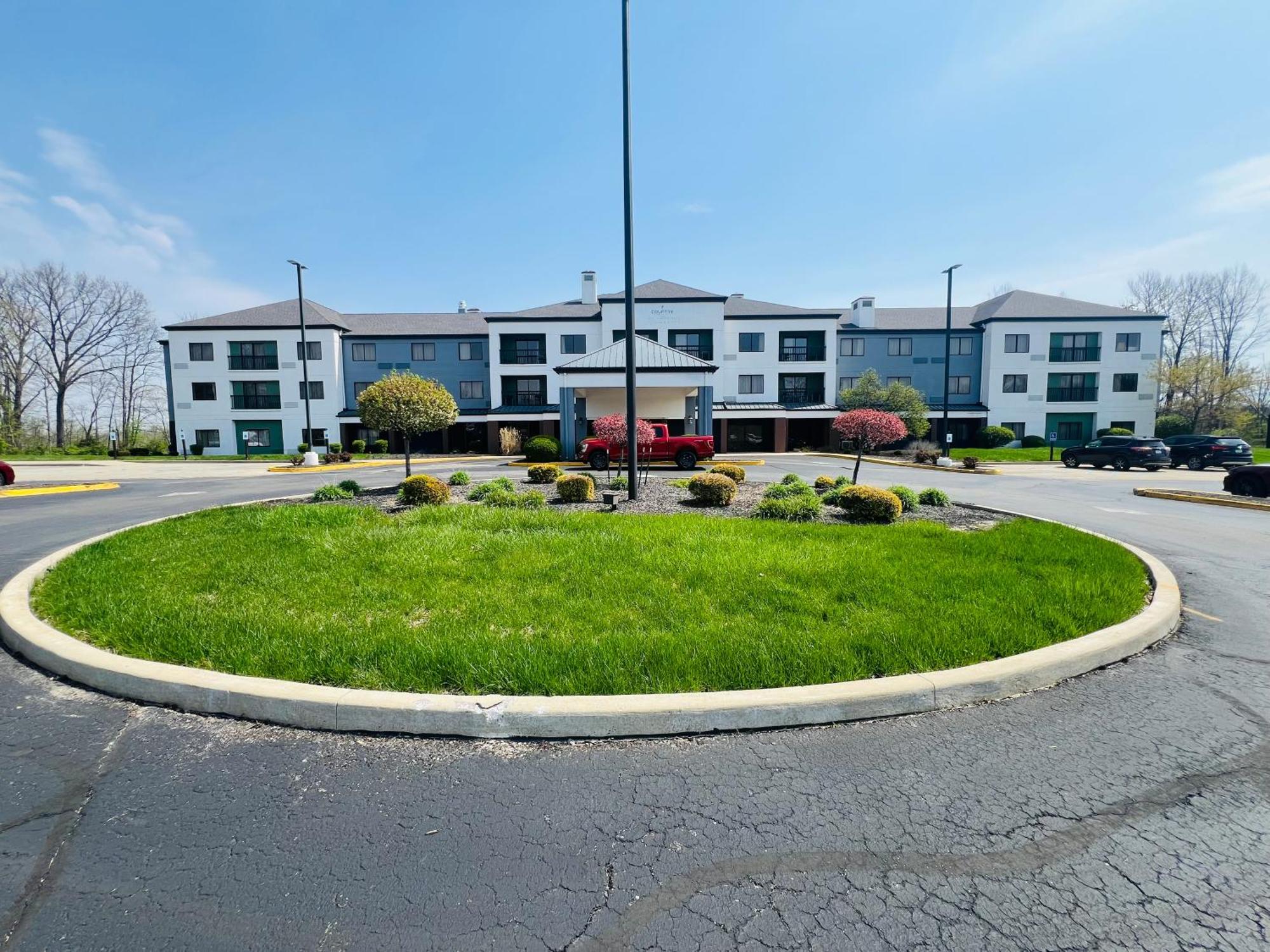 Country Inn & Suites By Radisson, Columbus-Edinburgh Екстер'єр фото