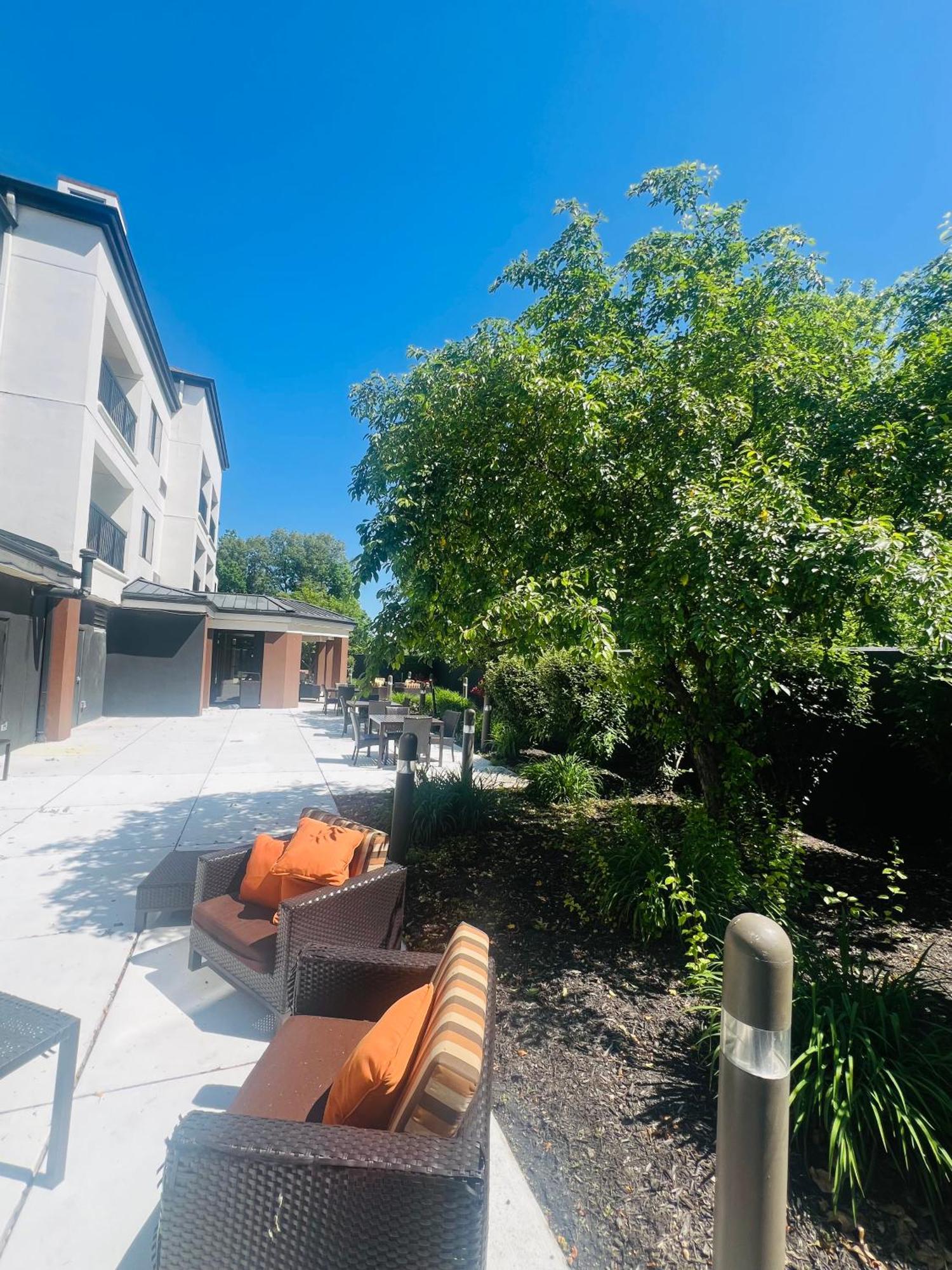 Country Inn & Suites By Radisson, Columbus-Edinburgh Екстер'єр фото